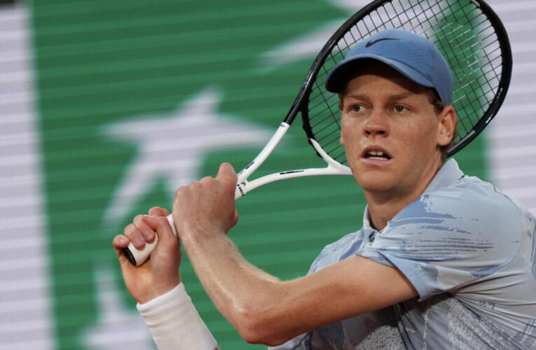 Sinner storms into French Open second round with straight-sets win over Tabur