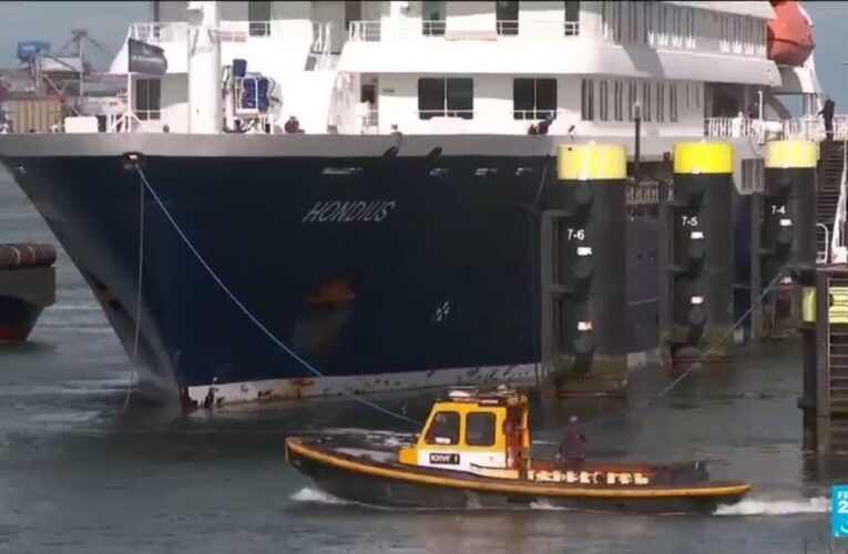 Hantavirus cruise ship arrives in the Netherlands to be disinfected