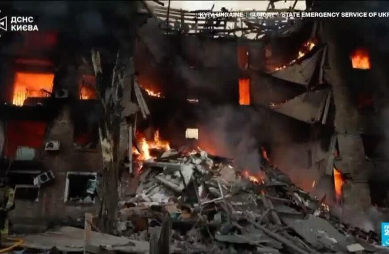 War in Ukraine: Russia launches massive missile strike on Kyiv