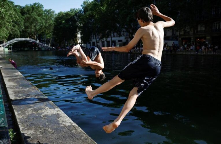 Paris’s largest outside swimming pool opens early ahead of massive heatwave