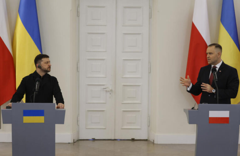 Zelensky returns Polish award as WWII row strains alliance