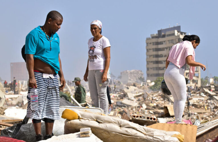 Venezuelans search for missing as earthquake death toll climbs