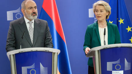 EU pledges €50 million to Armenian leader ahead of key election