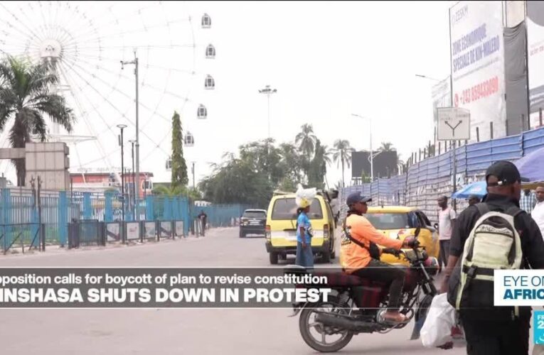 Kinshasa shuts down in protest against plan to reform constitution
