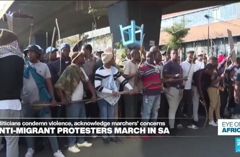Thousands march in South Africa demanding departure of undocumented foreigners