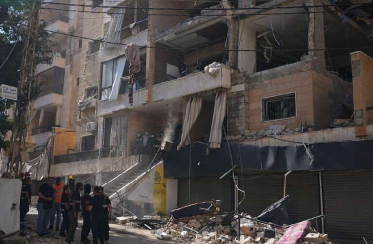 Middle East live: Israeli strikes kill 14 in southern Lebanon