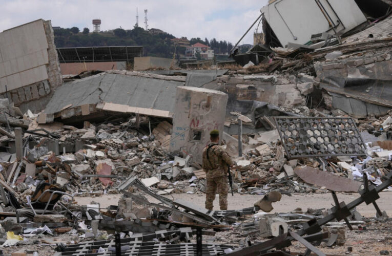 Israel and Lebanon discuss plan to transfer some southern territory to Lebanese army