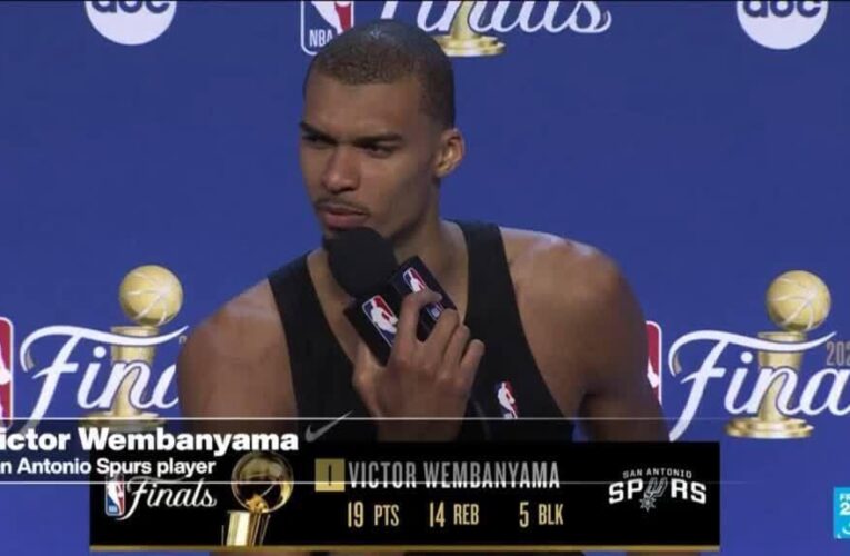 US: New York Knicks win first NBA championship since 1973
