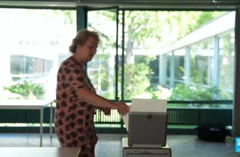 Swiss reject proposal to cap population at 10 million