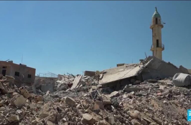 Residents flee as Israeli strikes target southern Lebanon