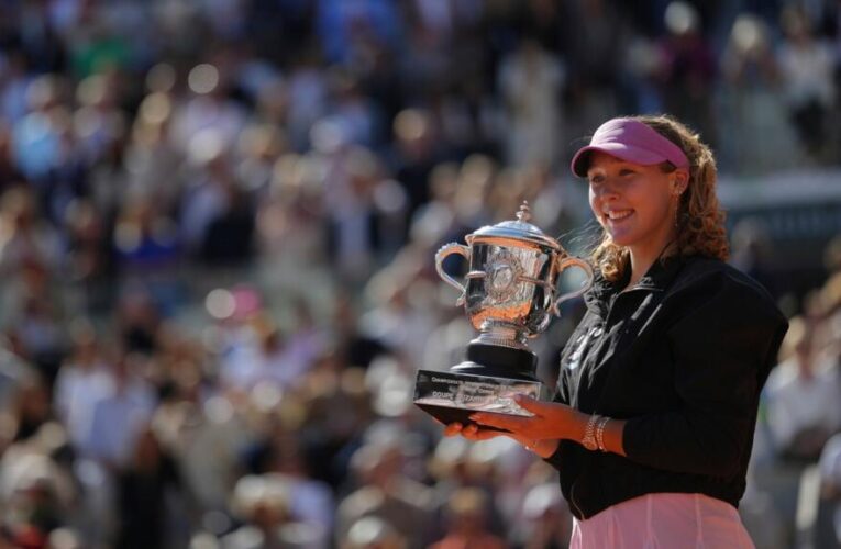 Mirra Andreeva claims first Grand Slam title with victory at Roland-Garros