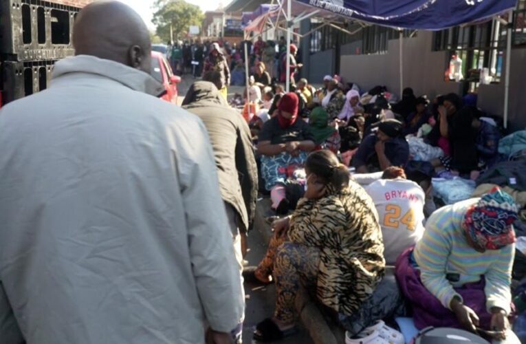 Thousands of foreign nationals leave South Africa ahead of June 30 ‘deadline’