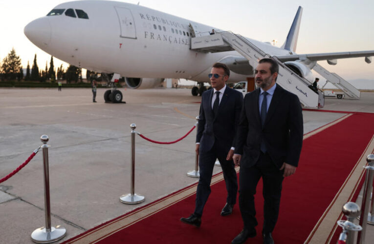 France’s Macron in first post-Assad visit to Damascus : why the Syria stopover ?