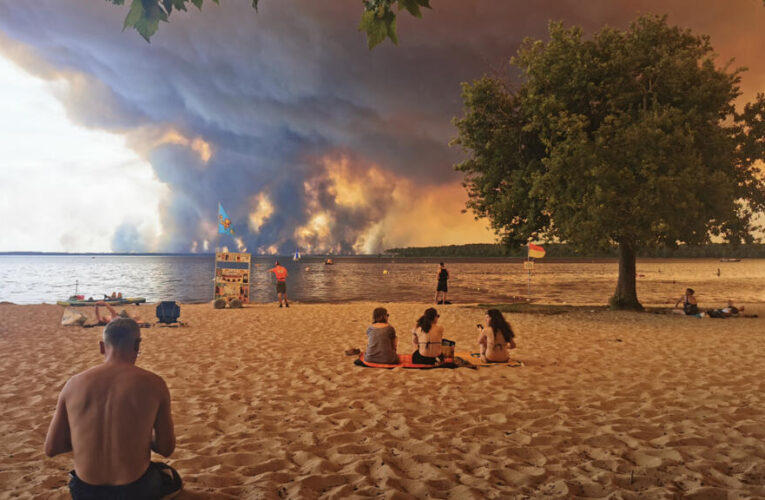 The week in pictures: Wildfires rage in Europe, youth protests rock India and UK names new PM