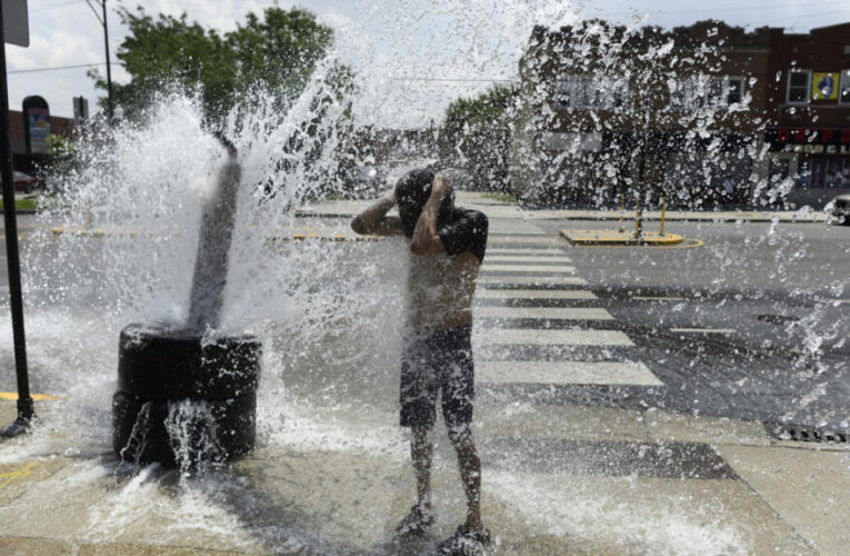 Strong El Nino ‘adding fuel to a planet already on fire’, warns UN chief