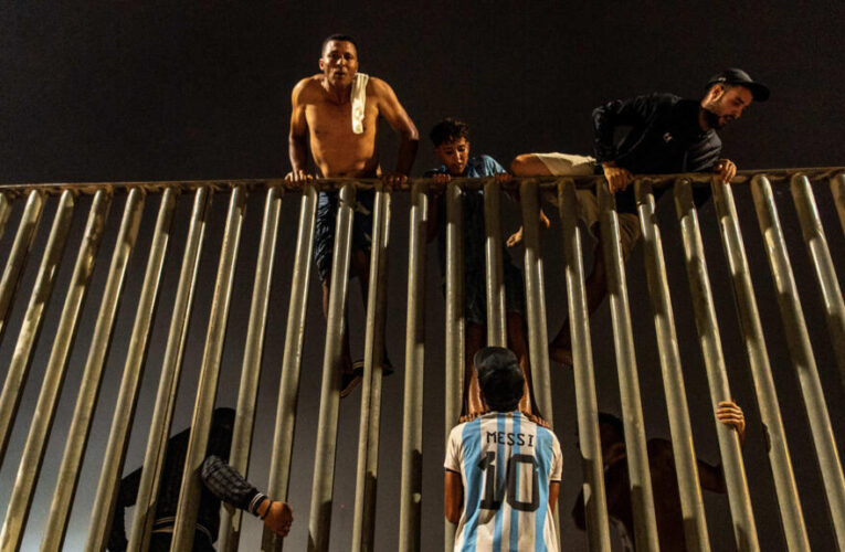 Almost 50,000 migrants crossed Morocco-Ceuta border over past 24 hours