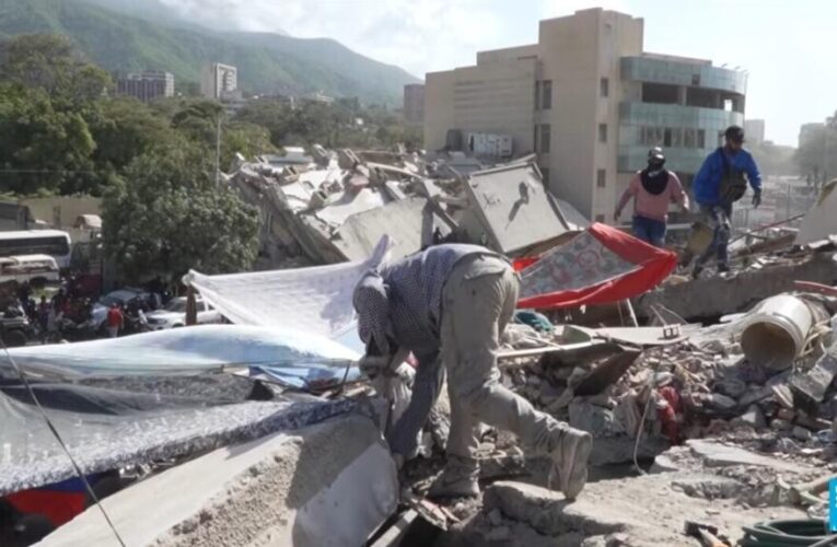 ‘We’ve lost so many’: Venezuelans search for loved ones under quake rubble