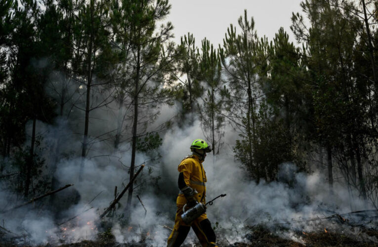 French firefighters stop wildfires’ spread but they continue to burn